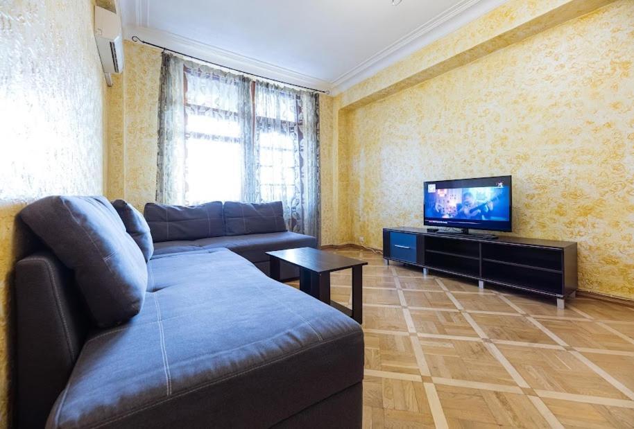 Apartment Arena City 911 Kiev Esterno foto