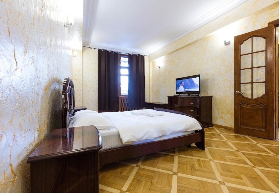 Apartment Arena City 911 Kiev Esterno foto